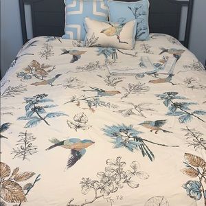 Queen blue bird comforter